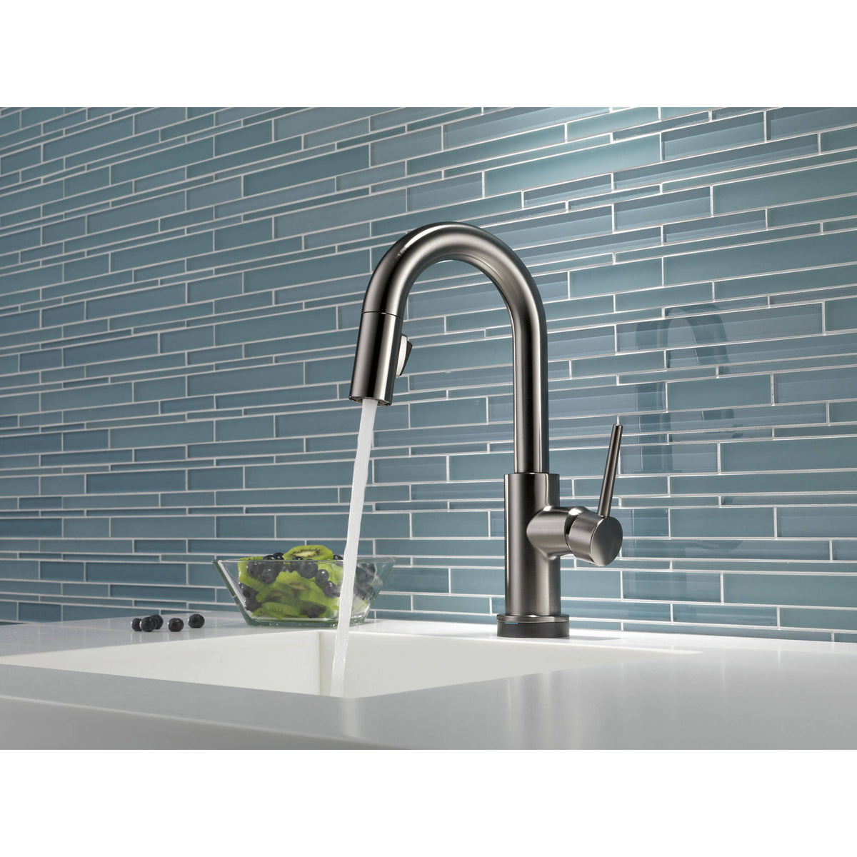 Black Stainless Single Handle Pull-Down Bar Faucet with Touch J423578