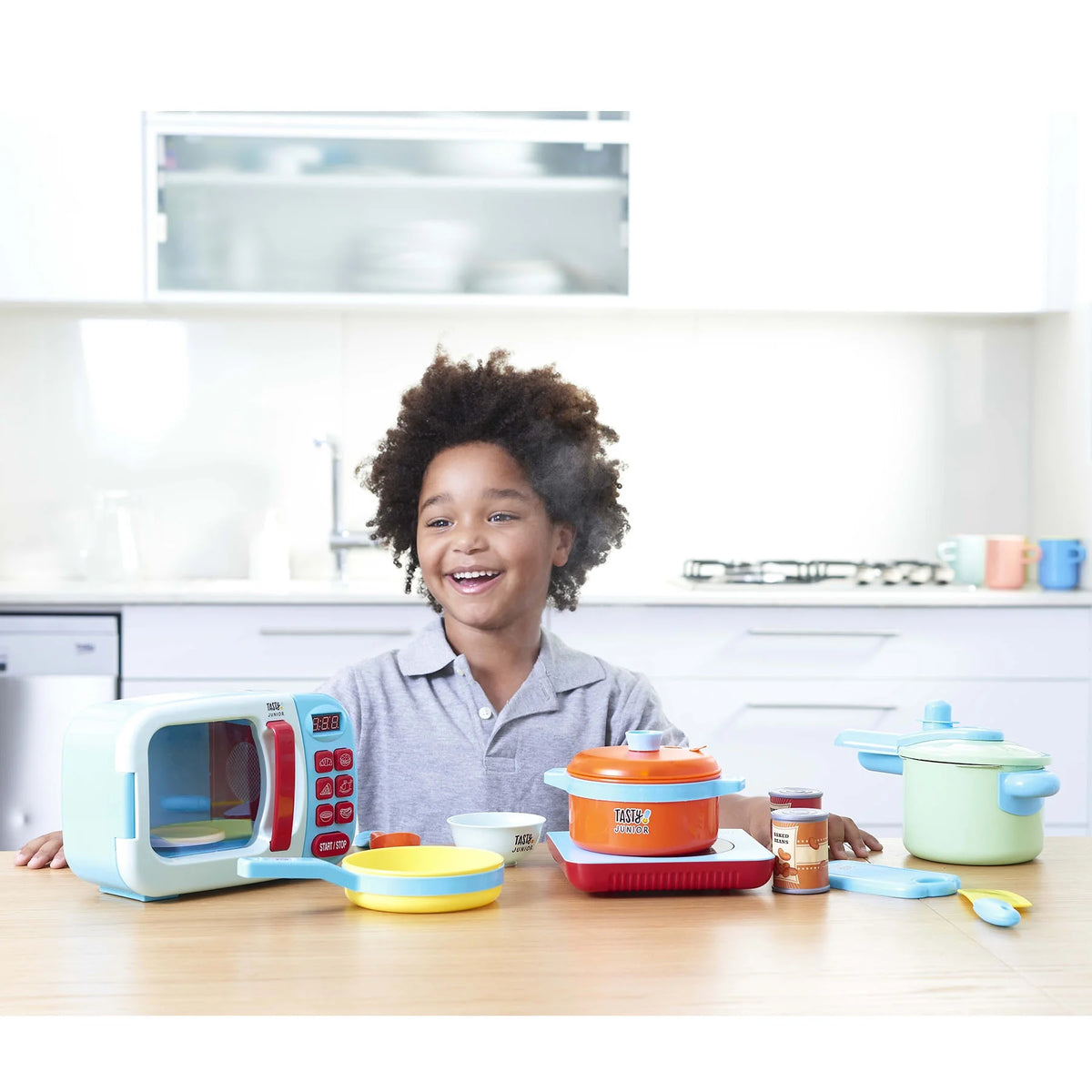 16-Piece Mini Chef Playset Toy with Lights & Sounds D232288