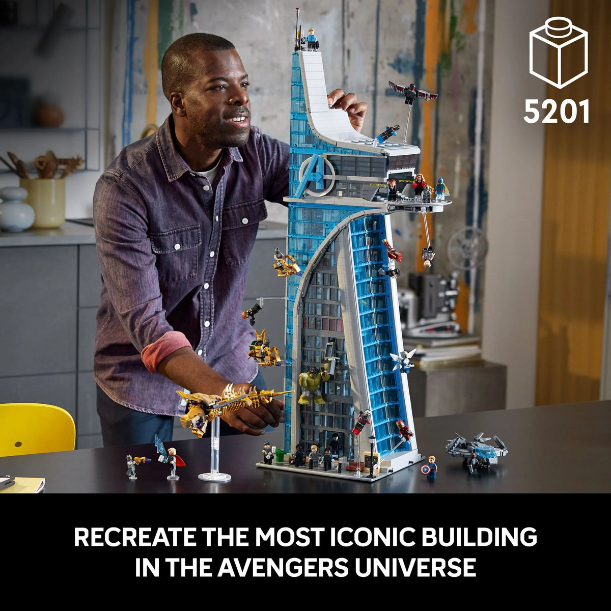 Building Kit with 31 Figures A883008